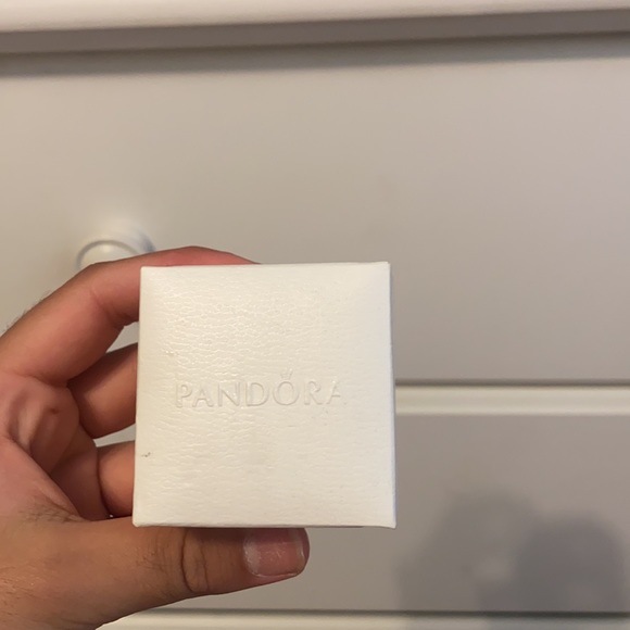 Rose gold Pandora ring brand new only tried on - Picture 2 of 5